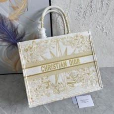 Christian Dior Shopping Bags